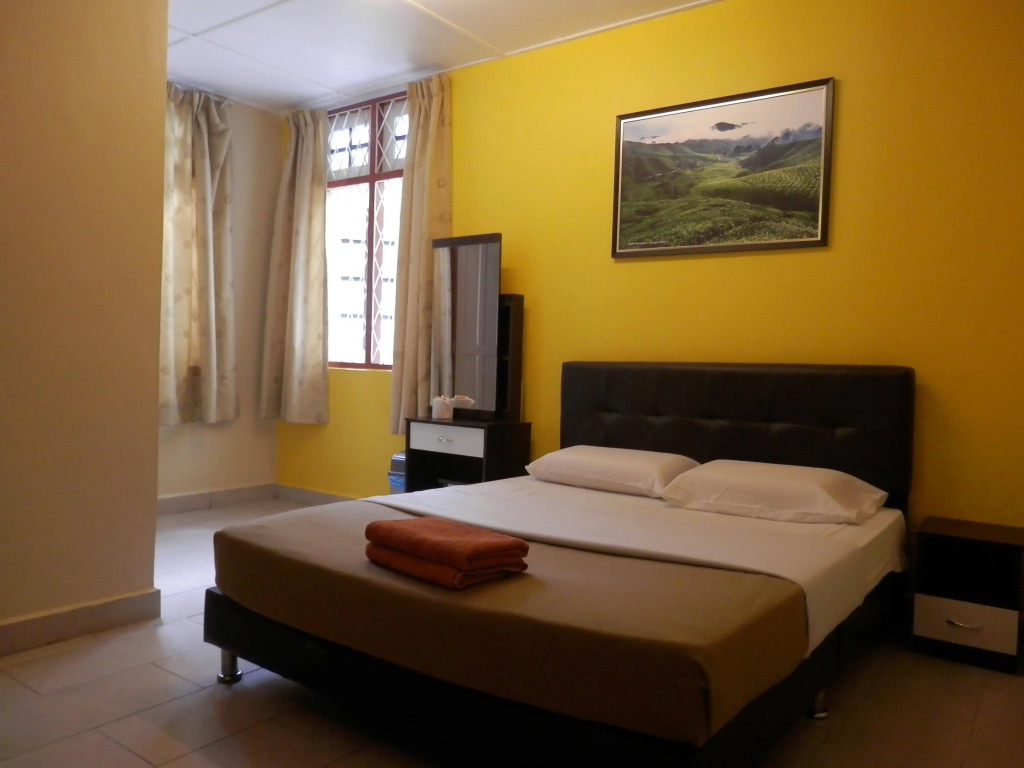 Eight Mentigi Guest House