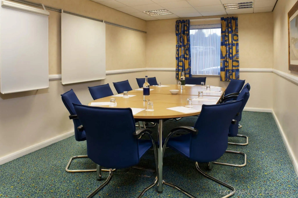Holiday Inn Express Swansea East by IHG