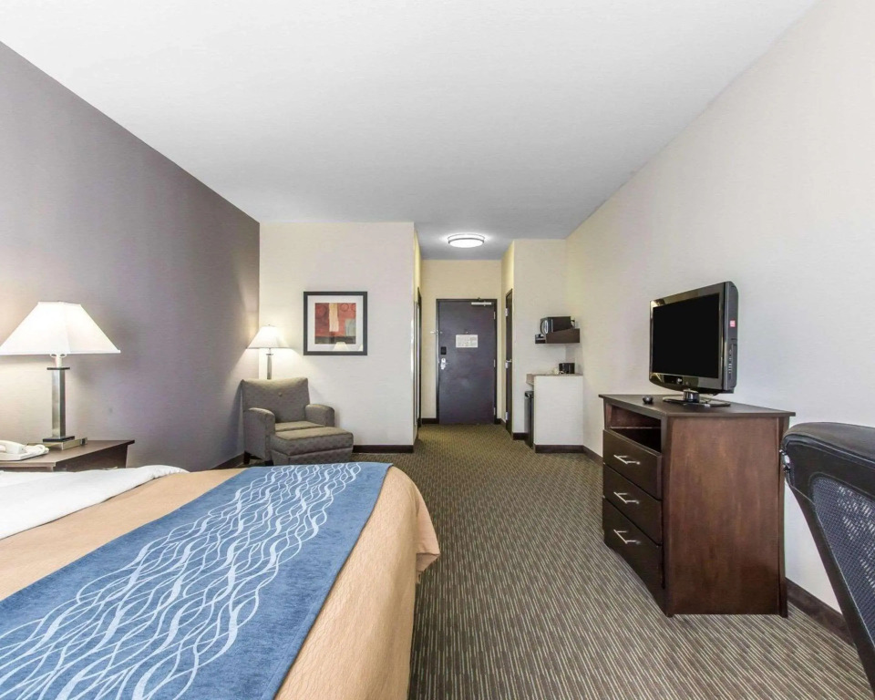 Comfort Inn & Suites Oklahoma City West - I-40