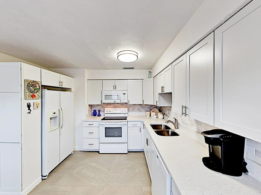 Endless Summer - 2 Br Home