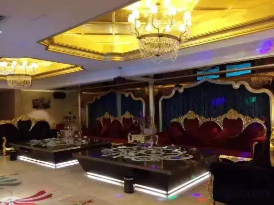 Suman Century Hotel