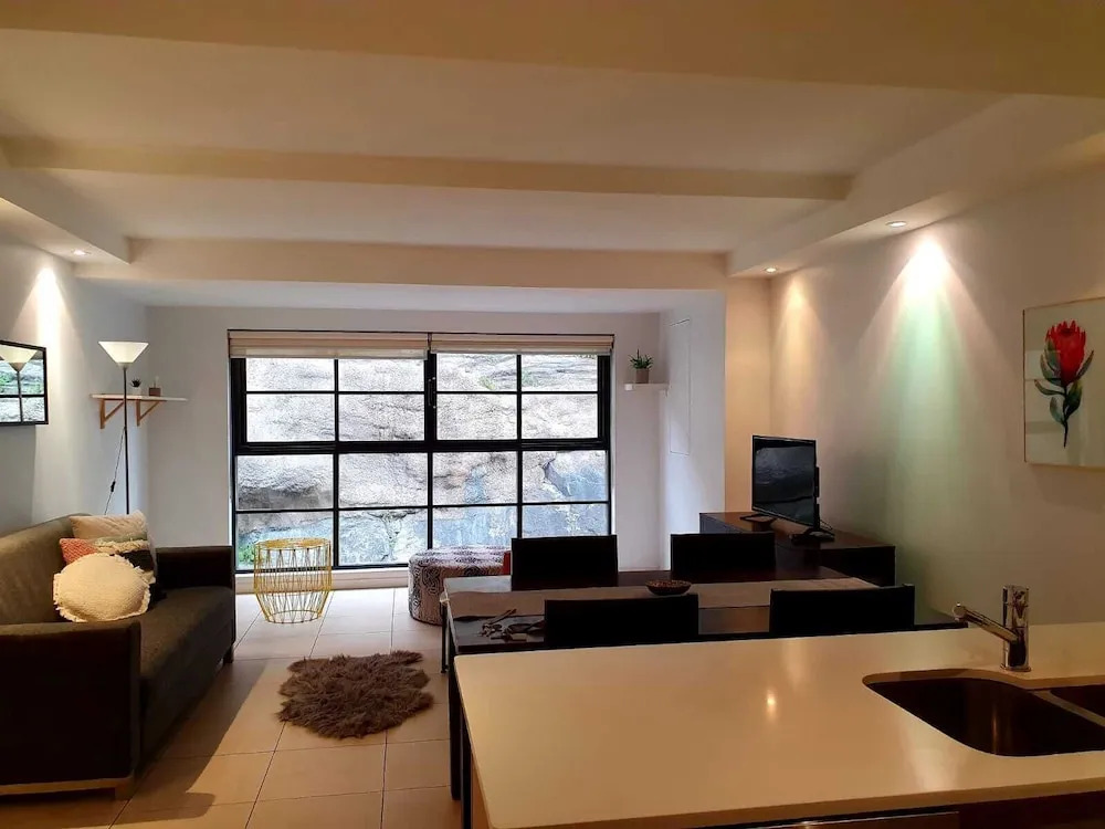 Wentworth Park Apartments