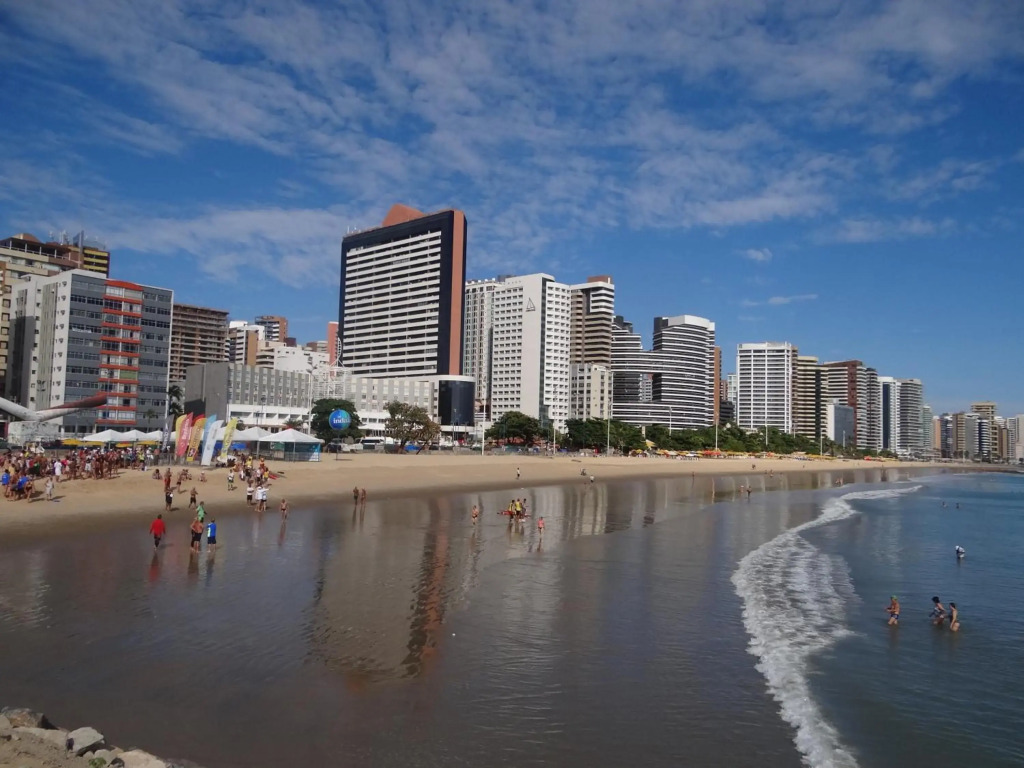 Apartamento Em Andar Alto com Vista Mar Meireles