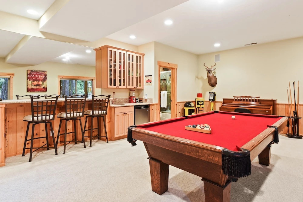 Luxe Mountain Haven In The Heart Of Tahoe Donner 3 Bedroom Home