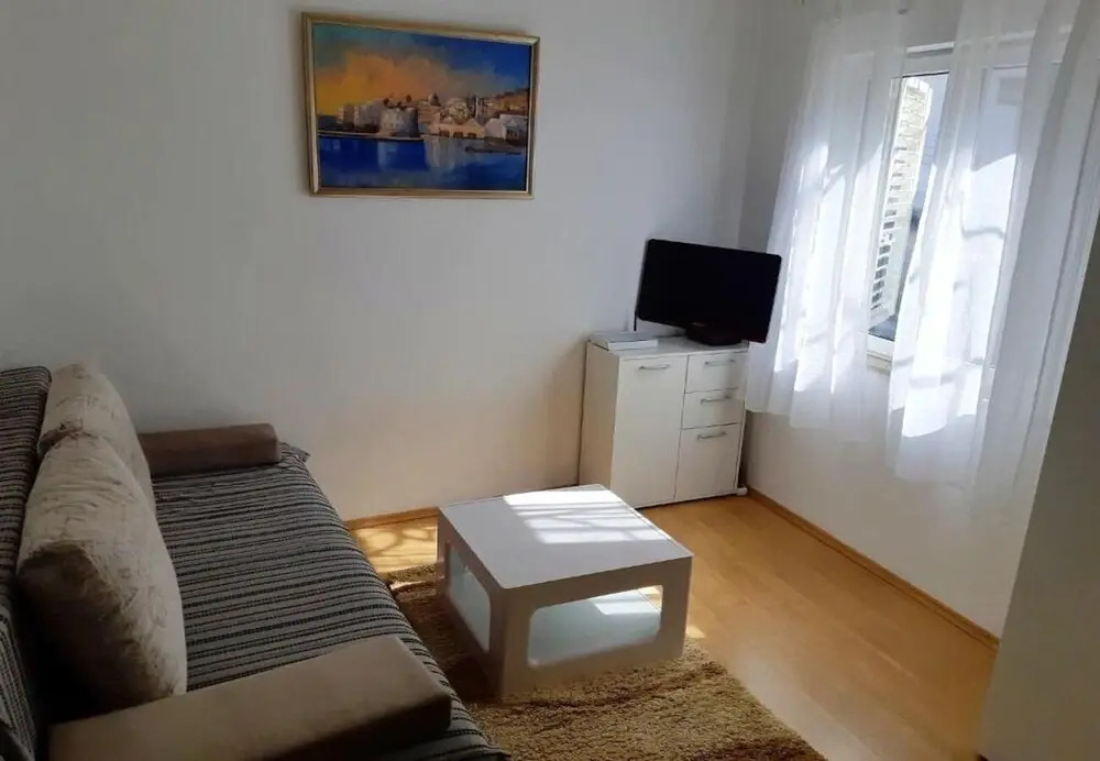 Apartments Pero