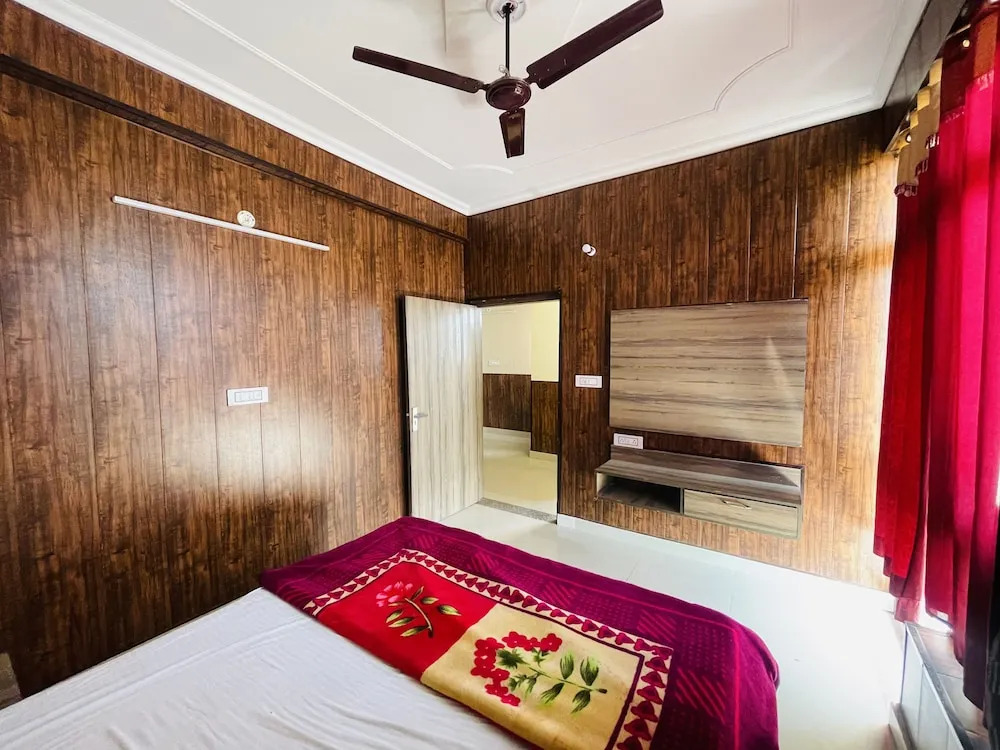 Grand Ganga Resort