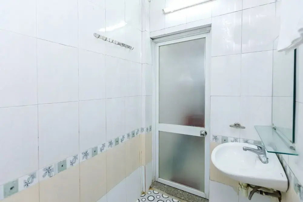 OYO 604 Queen Hotel spot-on