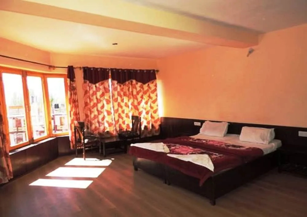 Hotel Kanika Himalayanview