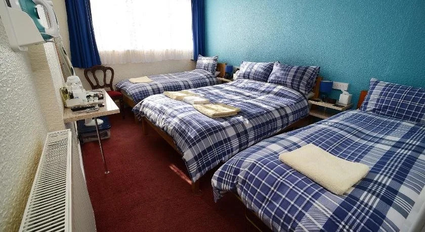 Lynmoore Guest House