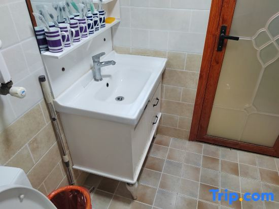 Ruiyu Homestay