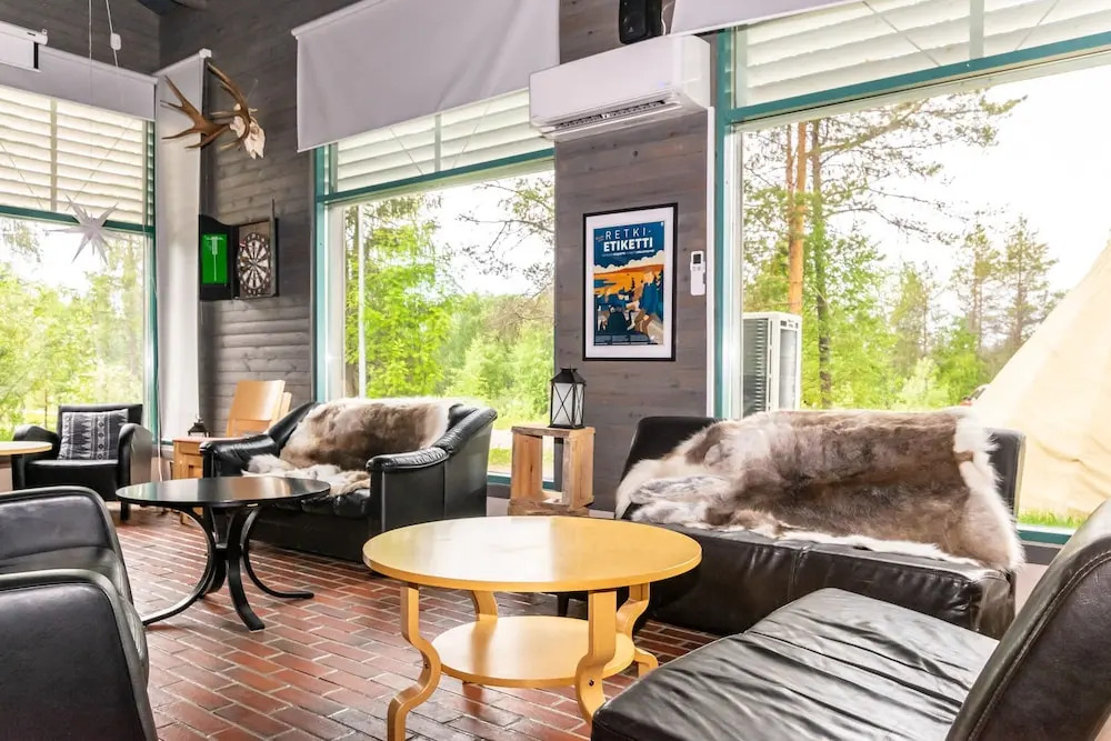 Arctic Circle Apartment and cabins