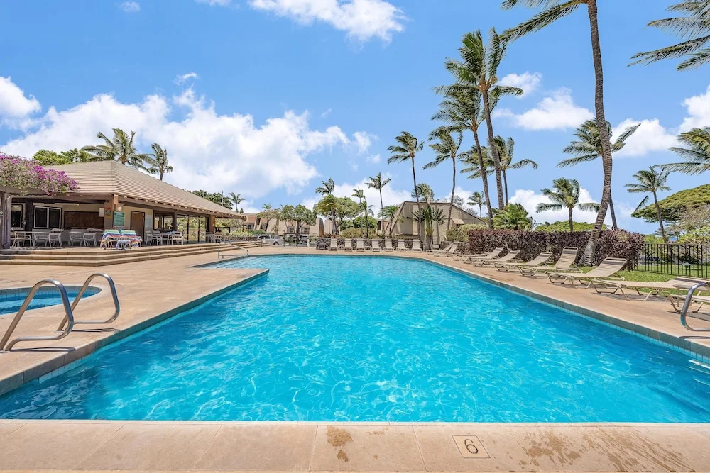 Maui Kamaole M106 In Kihei