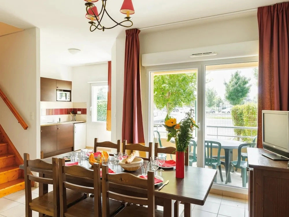 Spacious Dordogne Maisonette