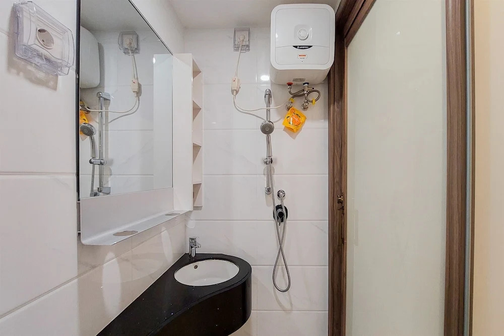 Fully Furnished And Simply Studio At Sky House Bsd Apartment