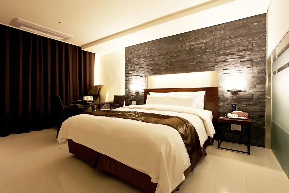 Pocheon Hotel Commune Motel(포천 호텔 꼬뮨 광릉수목원점(드라이브인 무인텔))