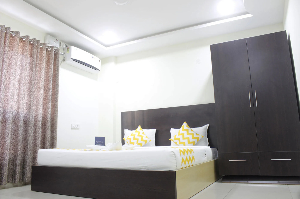 My Place Kondapur HICC by OYO