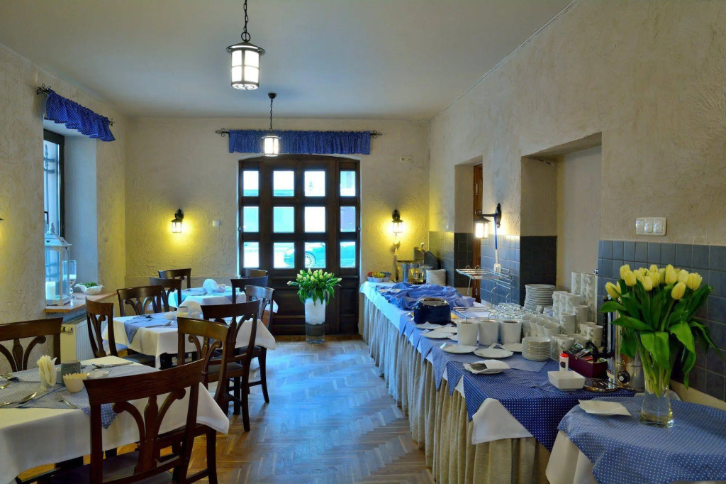 Nobilton Hotel
