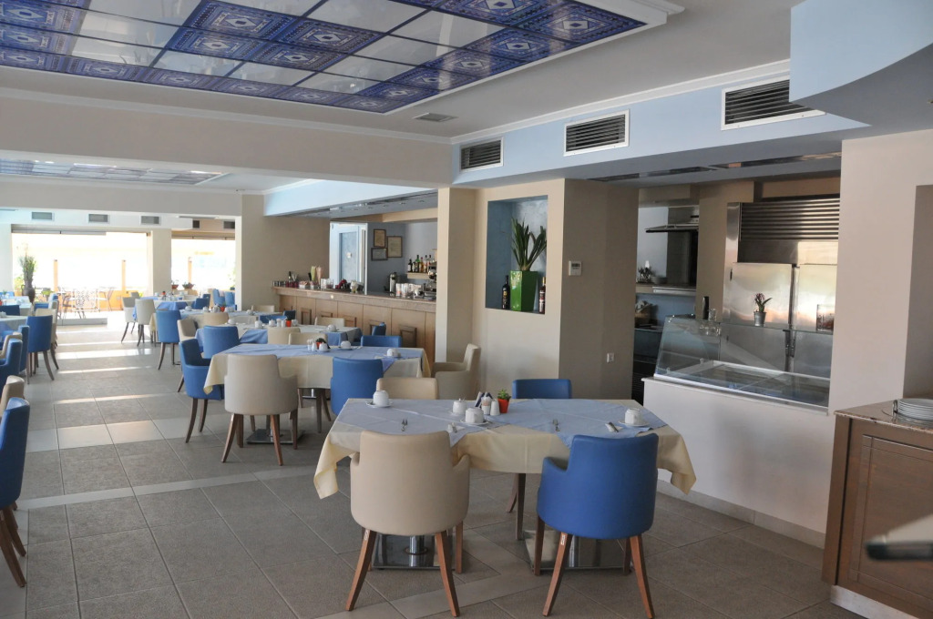 Philoxenia Hotel