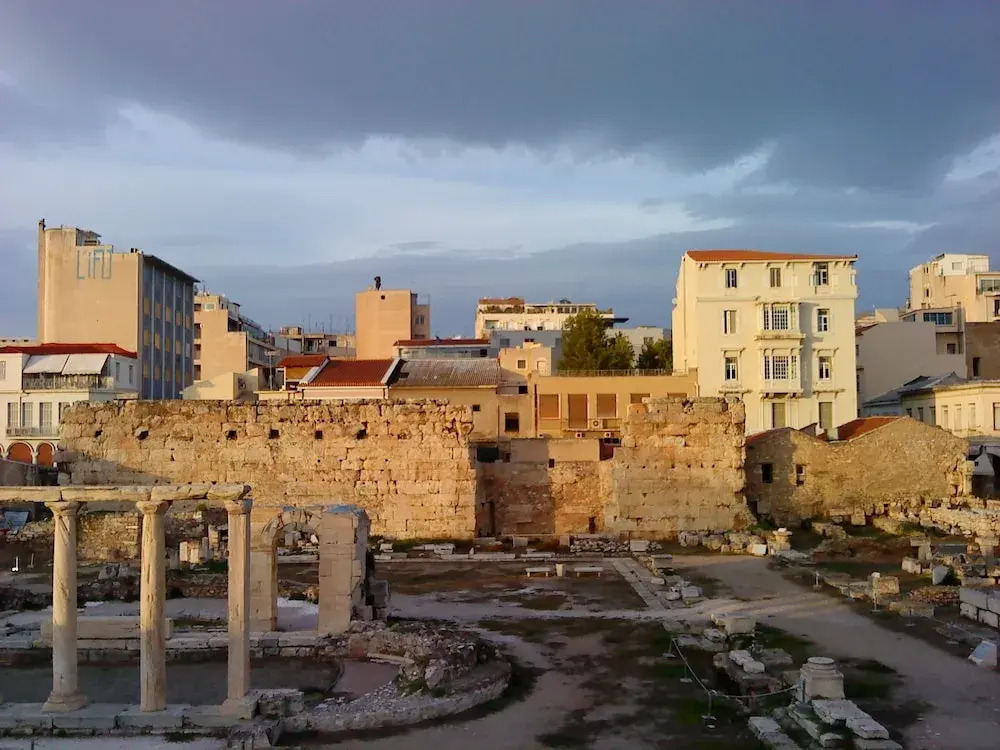 Acropolis View Super Located Studio