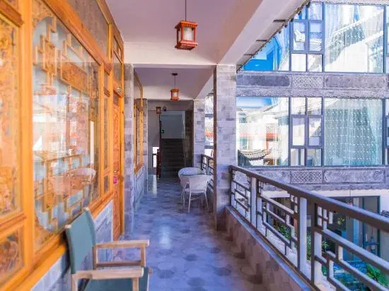Dali Shuanglang Qingshui One Residence Homestay