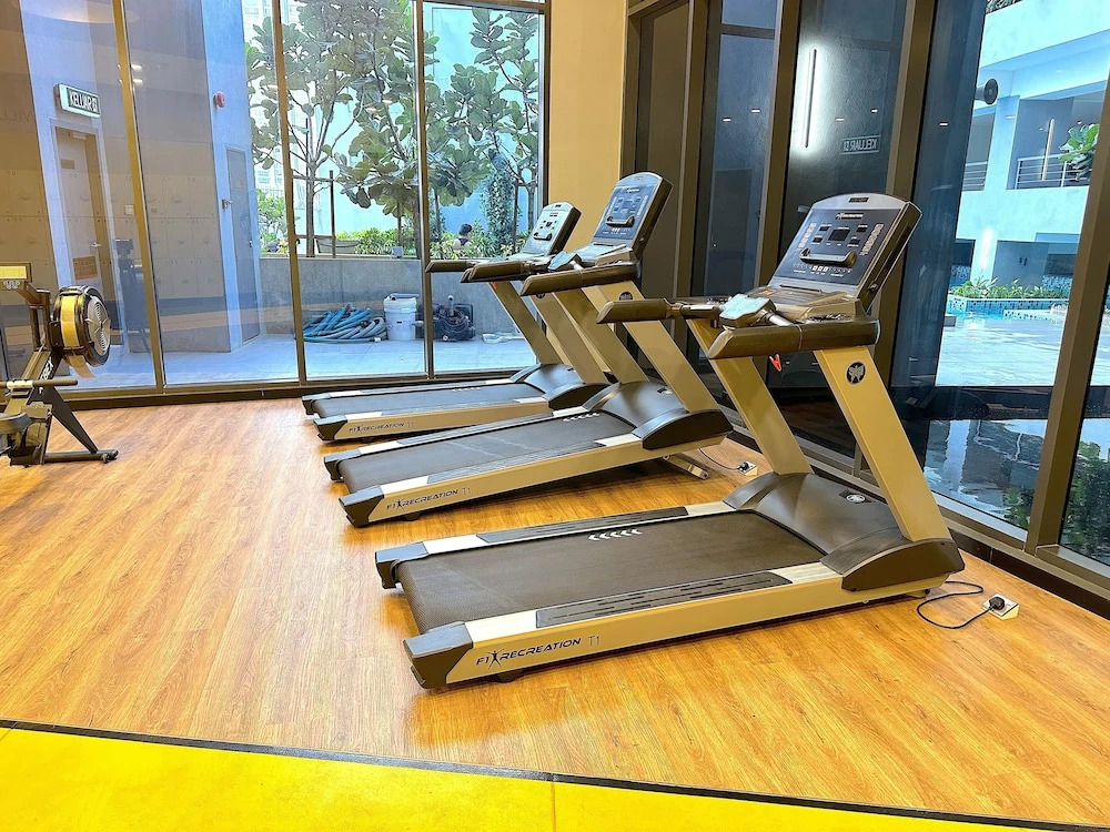 Neu Suites by Cozy Homes Near Gleneagles, KLCC & LRT