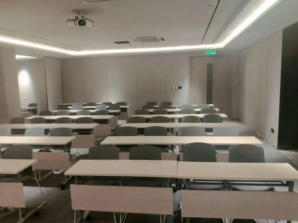 Madison Hotel Zhengzhou Lianhua Street High-tech Zone
