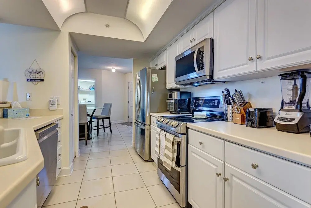 Daytona Dimucci Twin Towers 404-ocean Oasis