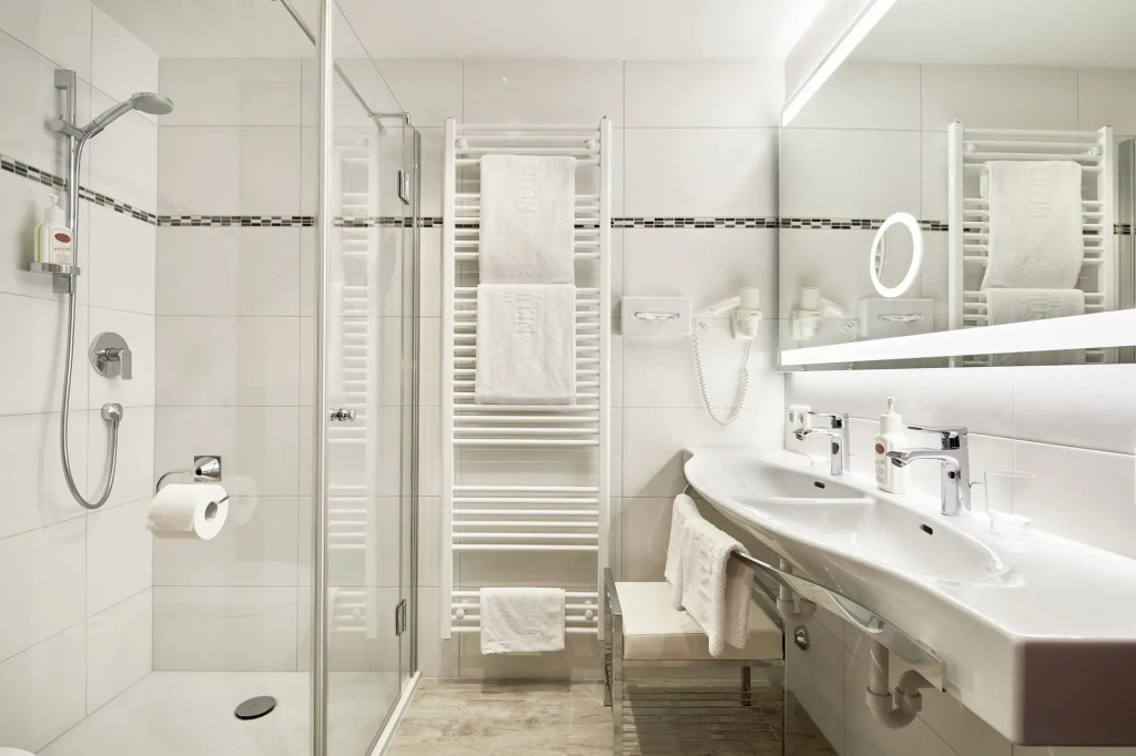Hotel Neue Post - 4 Sterne Superior