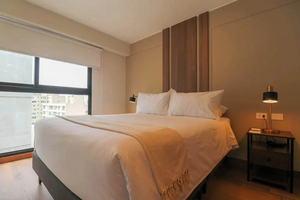 w Dreamlike 2BR w Balcony in Miraflores