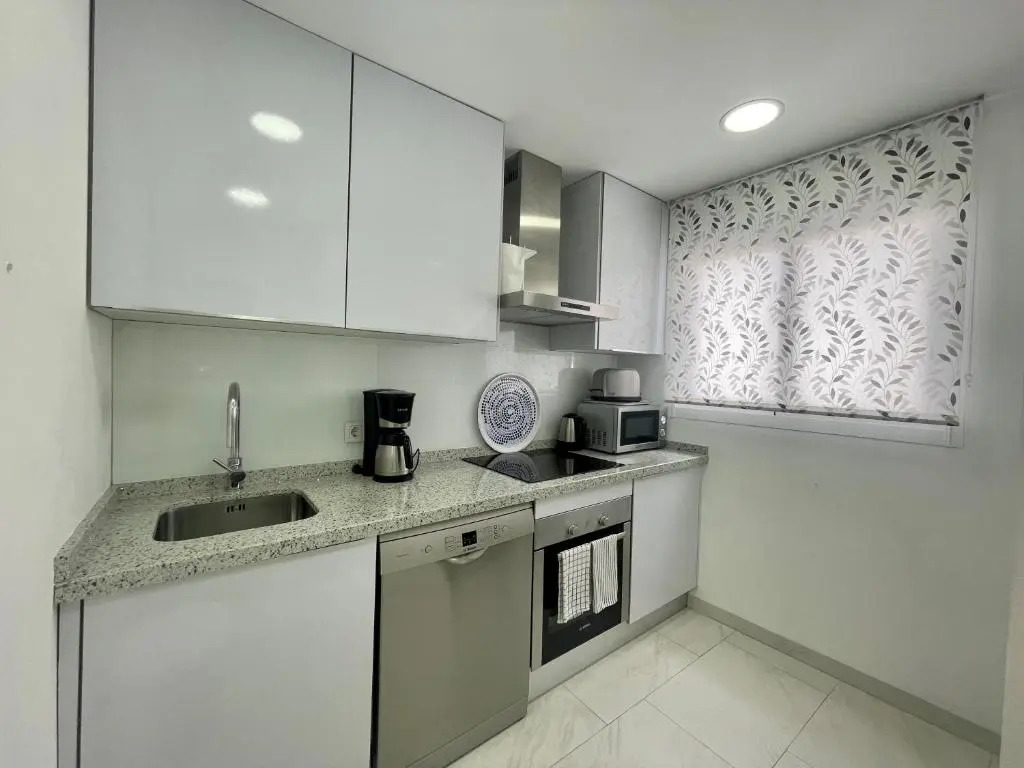 Next to the Historic Marbella-100m. from beach - Modern Nordic deco