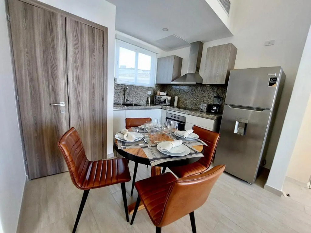 Unique 1BR Retreat w/ Pool & Golf View CP