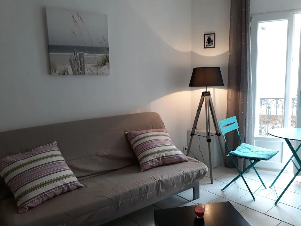 Appartement Centre Renove Balcon