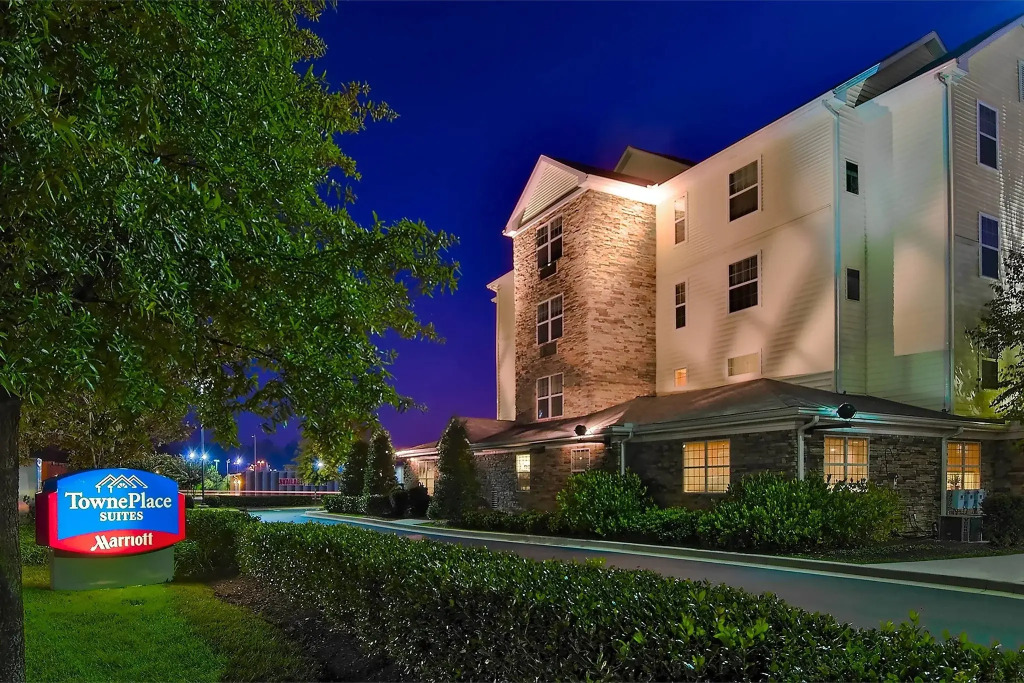 Courtyard by Marriott Knoxville Cedar Bluff