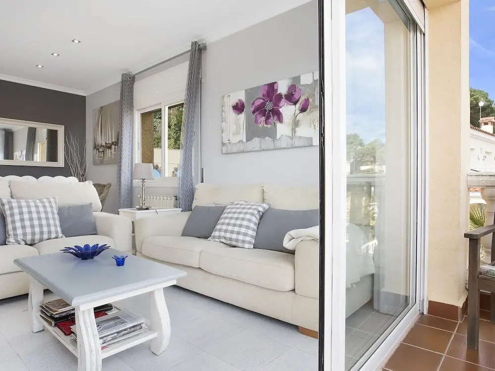 Serene Villa in Lloret de Mar With Private Swimming Pool