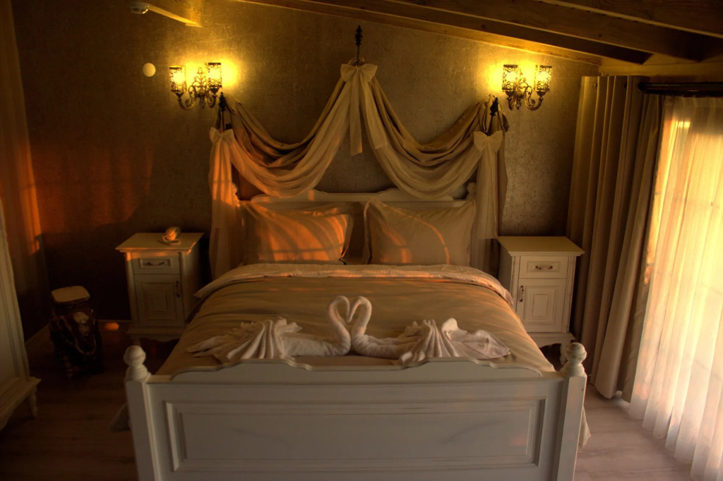 RA Hotel