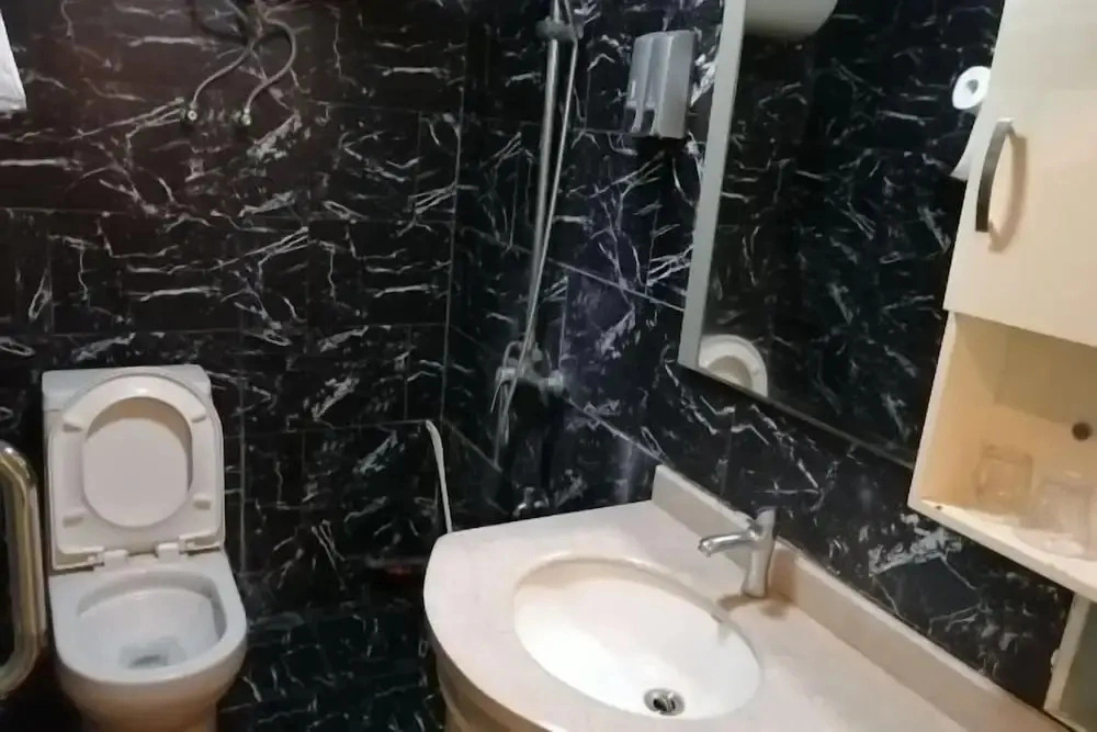 Yuanfeng Hotel