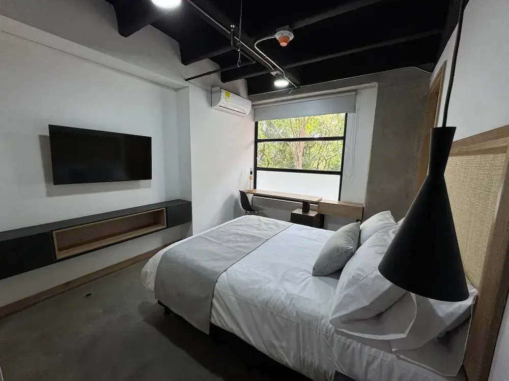 Akela Park Hotel