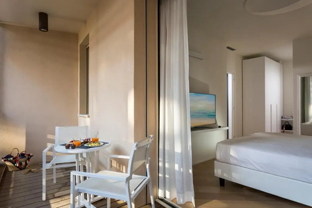 Embassy Aparthotel