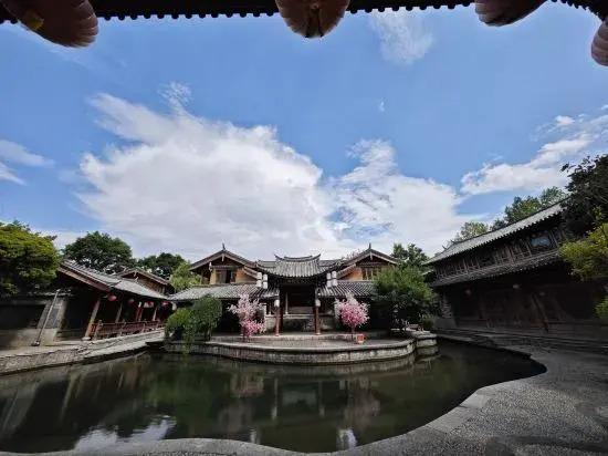 Lijiang Wuge Inn