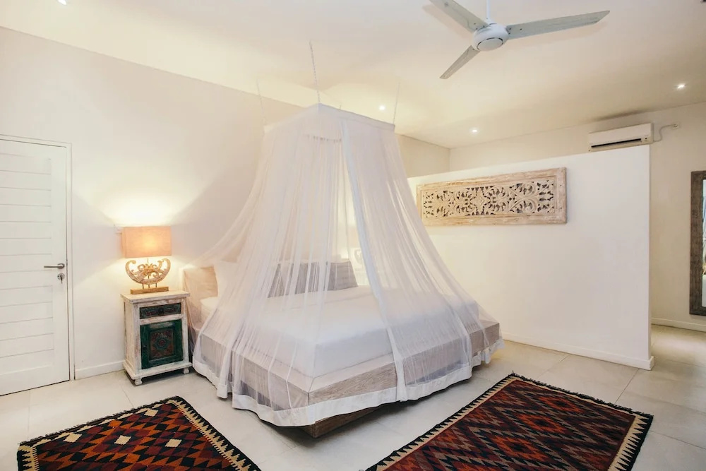 Villa Escape