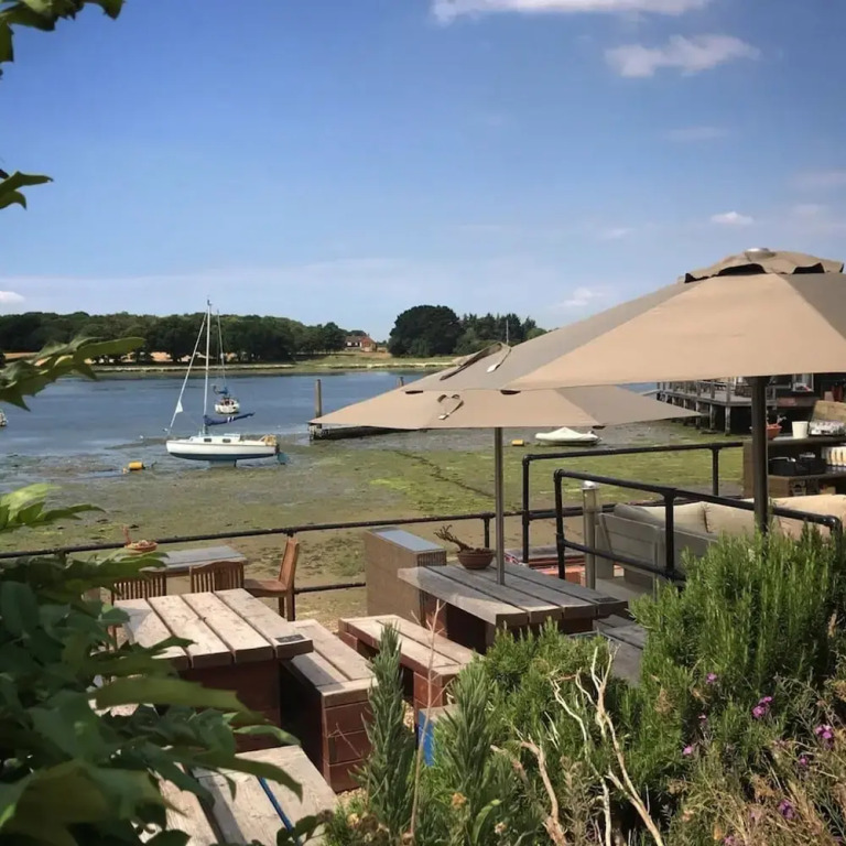 Idyllic Countryside Annexe Near West Wittering Beach
