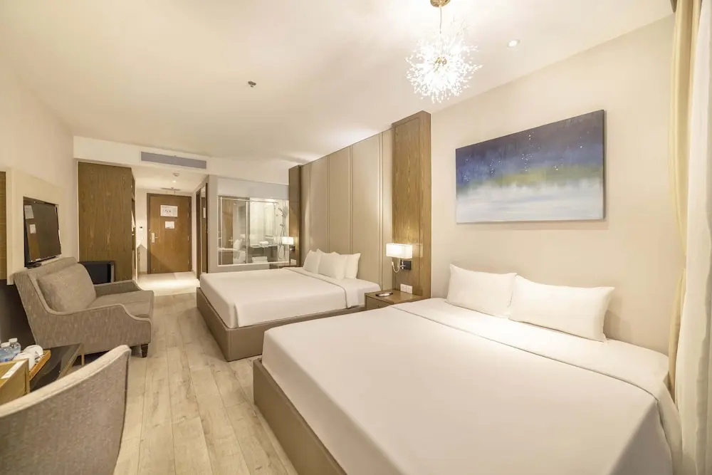 Panorama Beachfront Nha Trang by LYN Condotel