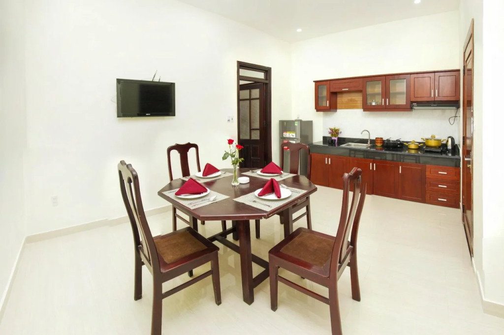 Onion Hotel & Apartments