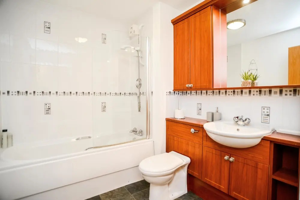 Beach Boulevard Apartment