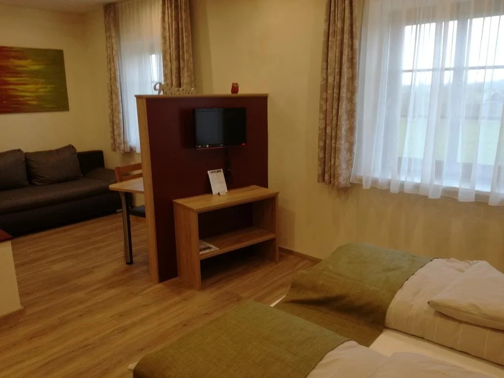 Gasthof-Hotel-Mittelpunkt-Europa