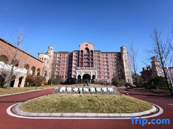 Tianyi Fangcaodi Holiday Hotel