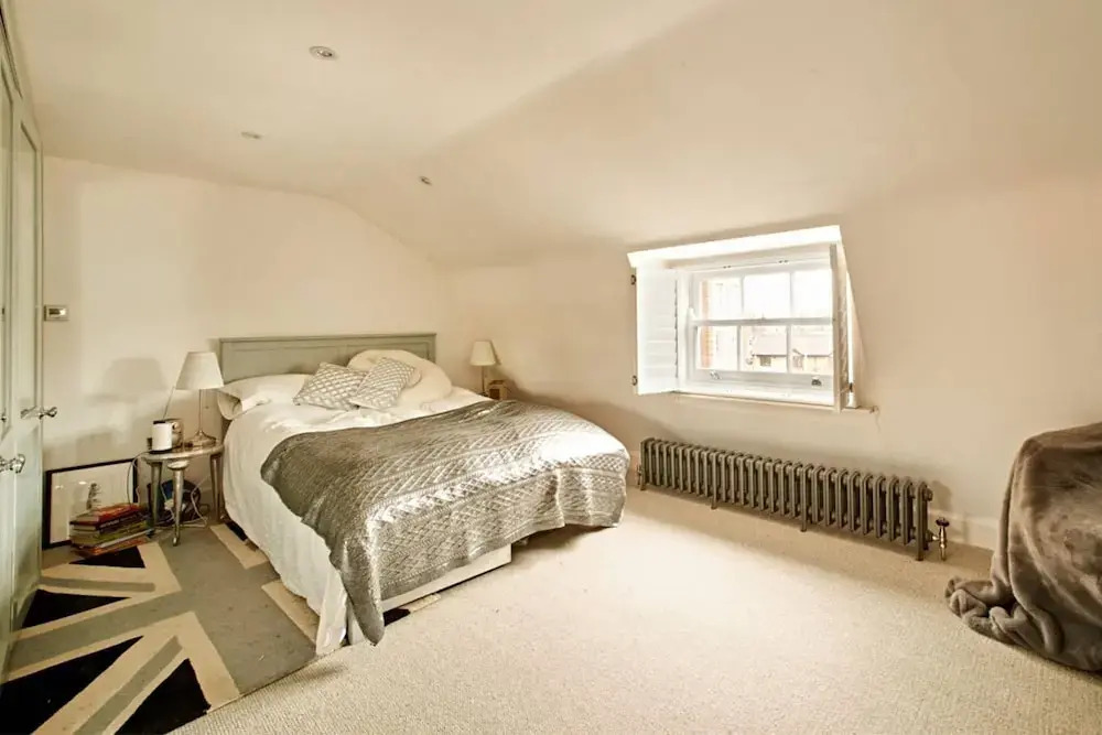 Central London Superb 4 Bedroom 18th Century Townhouse