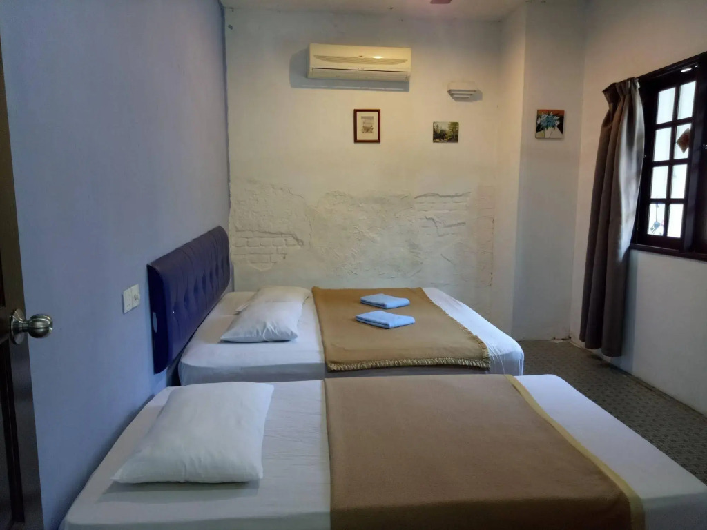 River One Residence - Hostel