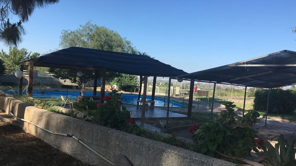Villa Entrenaranjos