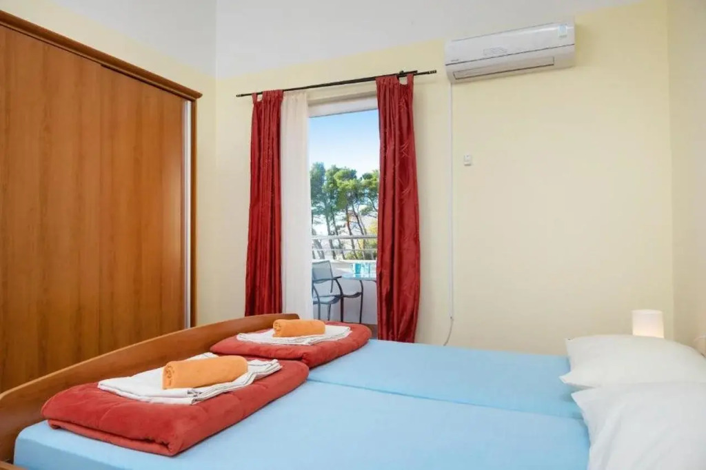 Sara Apartments Baska Voda